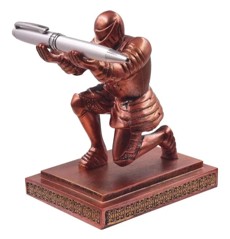 Knight Pen Holder